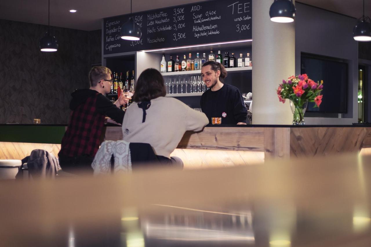 Holiday Inn - The Niu, Mill Cologne Muelheim, An Ihg Hotel Ngoại thất bức ảnh
