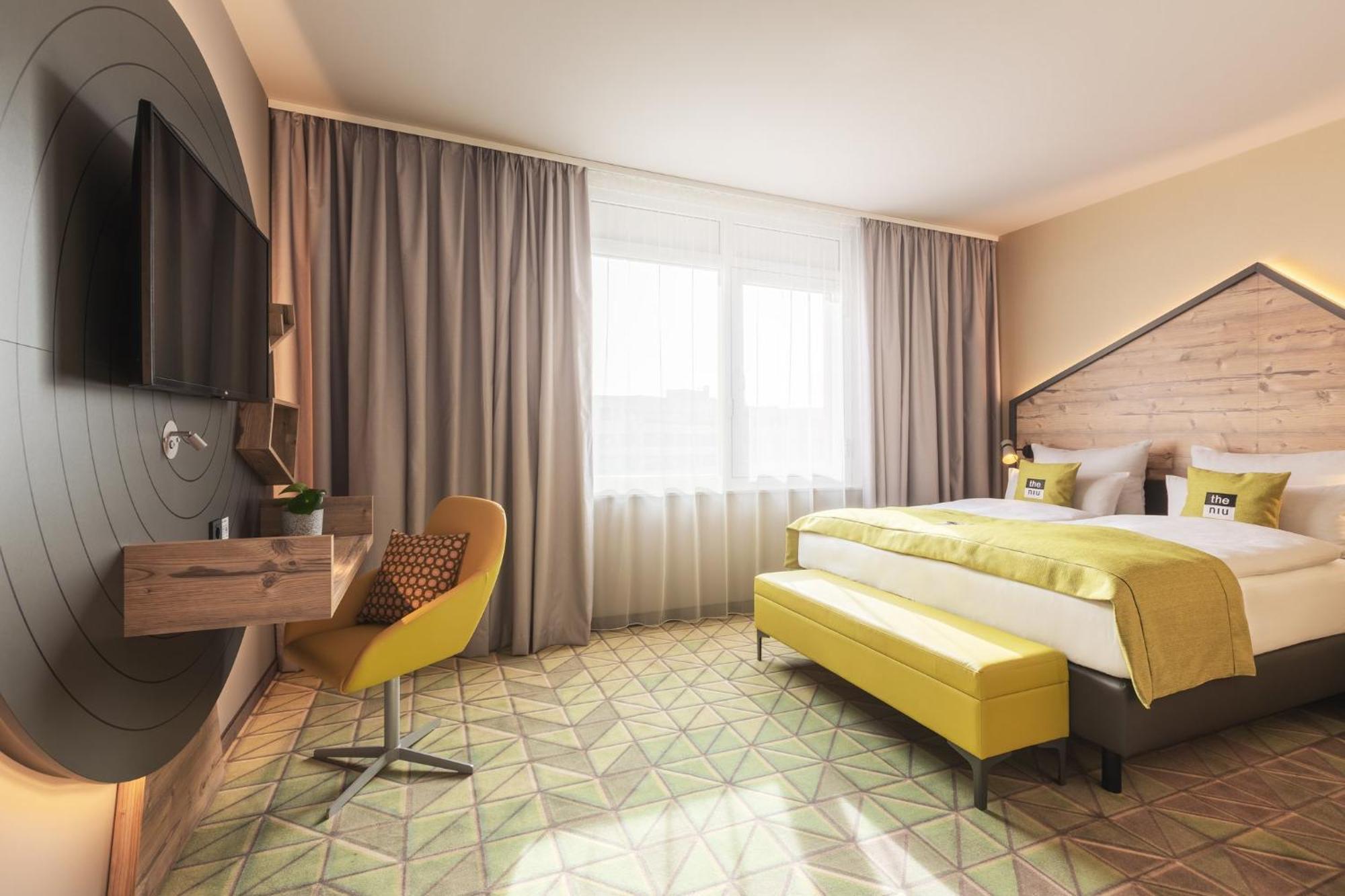 Holiday Inn - The Niu, Mill Cologne Muelheim, An Ihg Hotel Ngoại thất bức ảnh