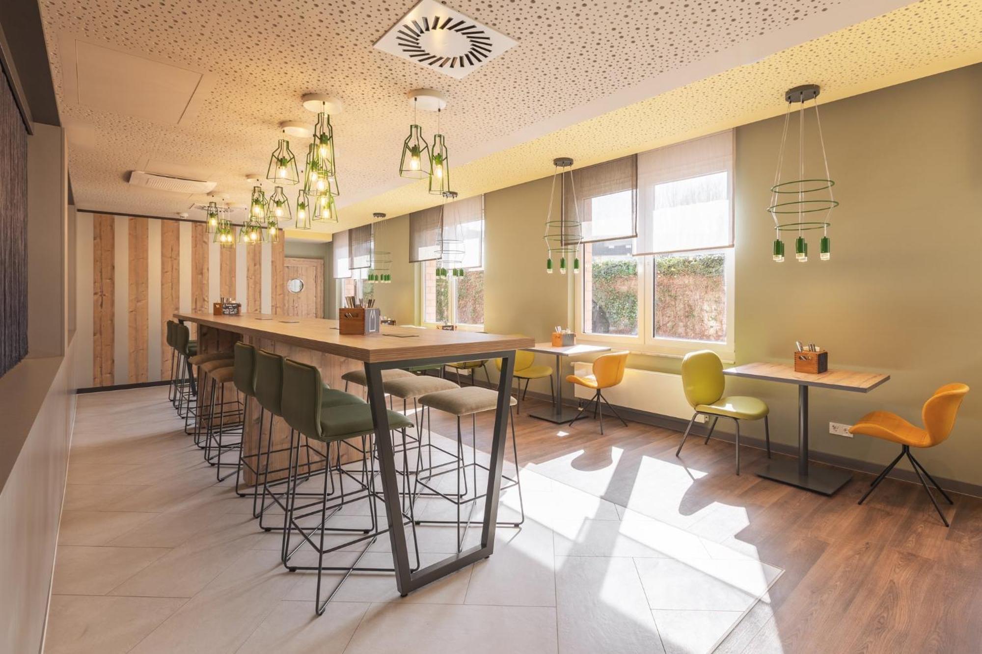 Holiday Inn - The Niu, Mill Cologne Muelheim, An Ihg Hotel Ngoại thất bức ảnh